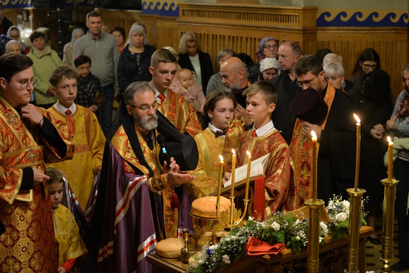 Uroczystości Podwyższenia Krzyża Pańskiego w białostockiej katedrze