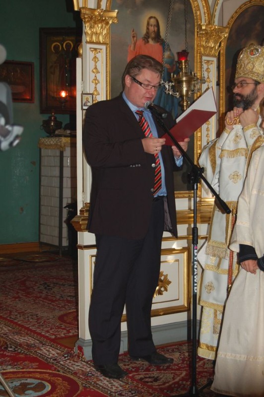 "Kto niszczy świątynię Boga..."