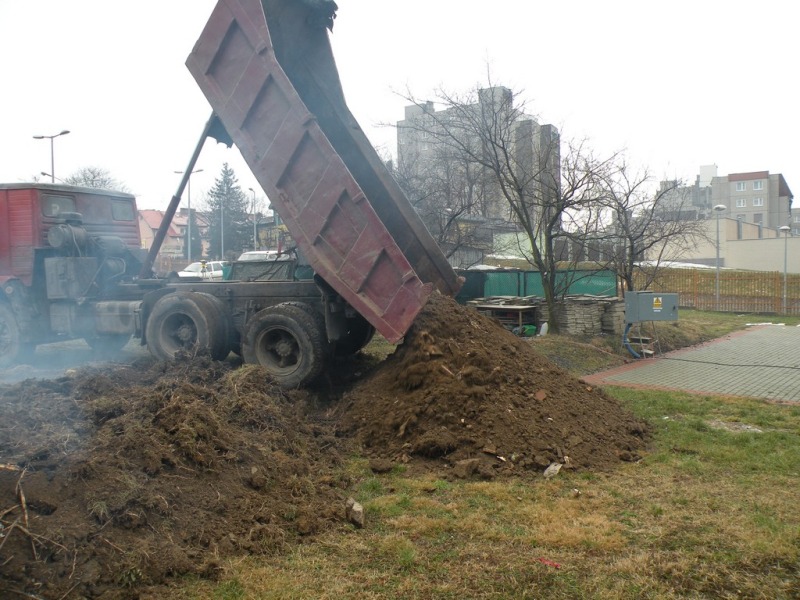 Ruszyły prace przy budowie plebanii w Zgorzelcu