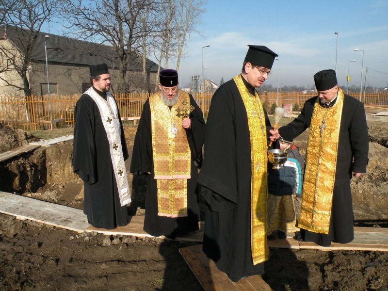 Ruszyły prace przy budowie plebanii w Zgorzelcu