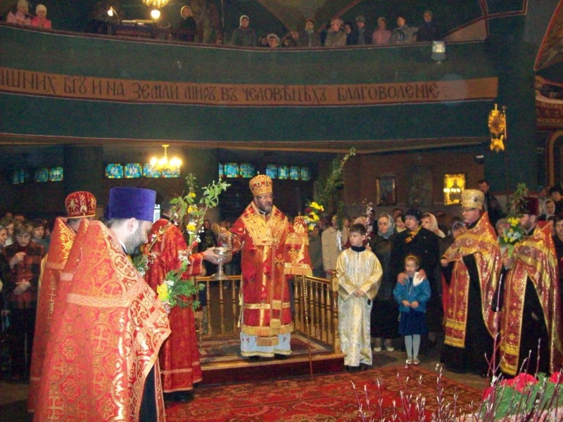 Wielka Sobota w białostockiej katedrze