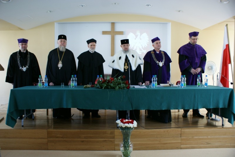 Ks. Wacław Hryniewicz doktorem honoris causa ChAT