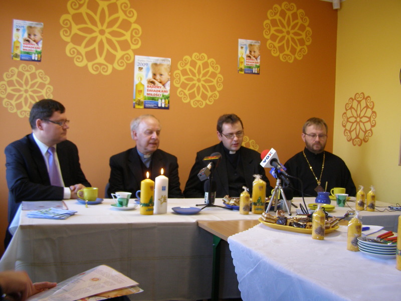 Inauguracja Wigilijnego Dzieła Pomocy Dzieciom