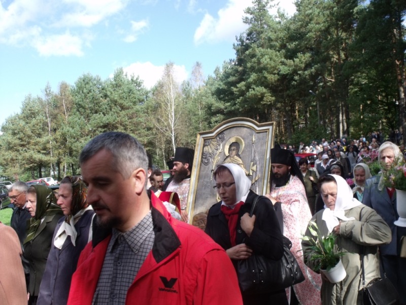 Uroczyste przeniesienie ikony św. Dymitra Sołuńskiego