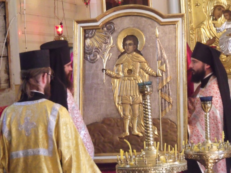 Uroczyste przeniesienie ikony św. Dymitra Sołuńskiego