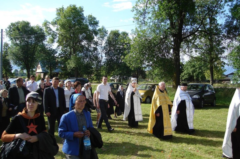 Poświęcenie krzyża w Zbuczu