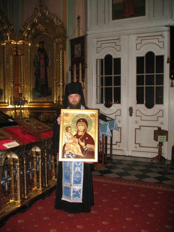 Ikona Matki Bożej „Trójręka” przybyła do monasteru w Wojnowie