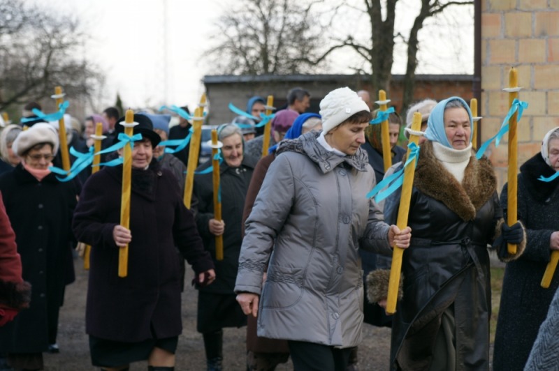 Czyże – tradycja robienia woskowych świec
