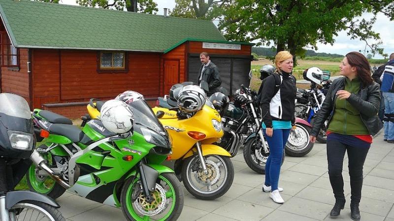 Wyjazd motocyklistów do cerkwi w Odrynkach