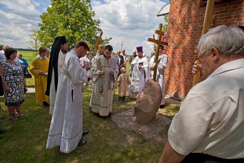 Uroczystości w Holeszowie