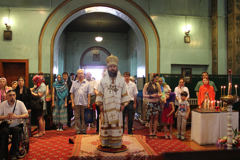 Biskupia Liturgia po 50 latach w Harbin