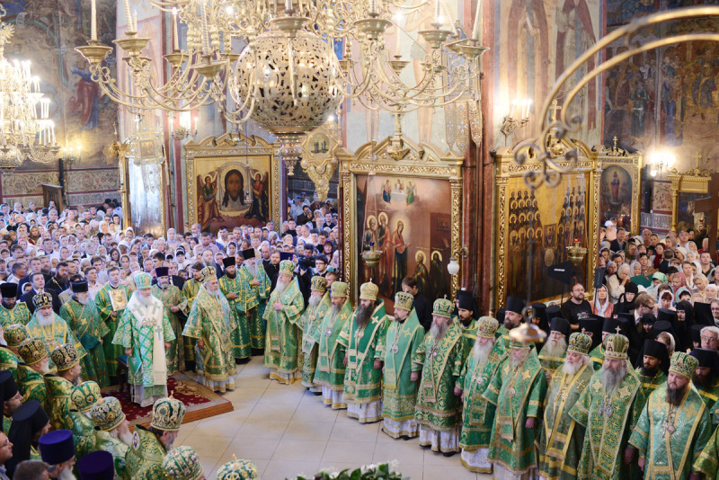 Rosja: uroczystości w ławrze św. Trójcy