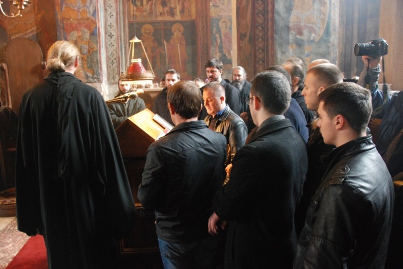 Prawosławni Serbowie i Albańczycy razem świętowali w monasterze Visoki Dečani
