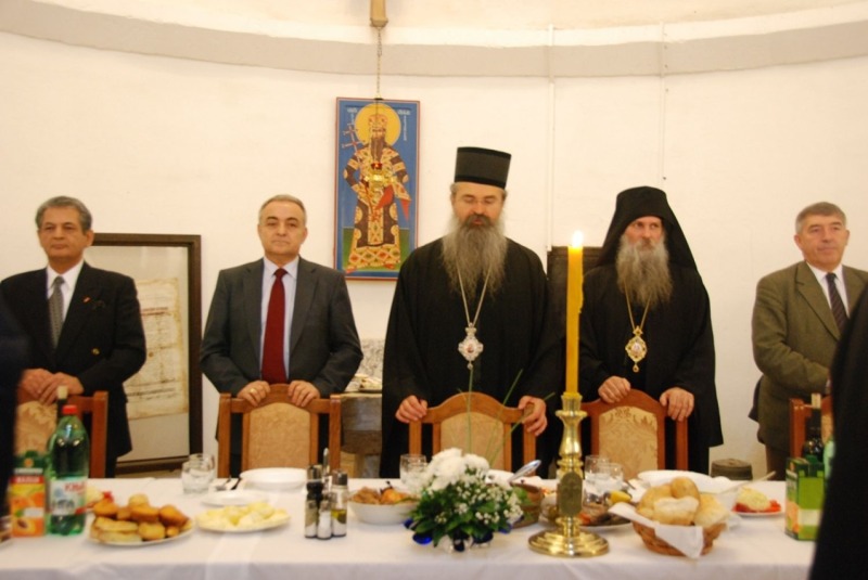 Prawosławni Serbowie i Albańczycy razem świętowali w monasterze Visoki Dečani
