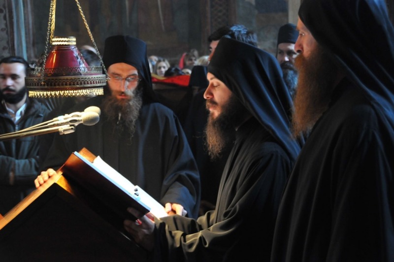 Prawosławni Serbowie i Albańczycy razem świętowali w monasterze Visoki Dečani