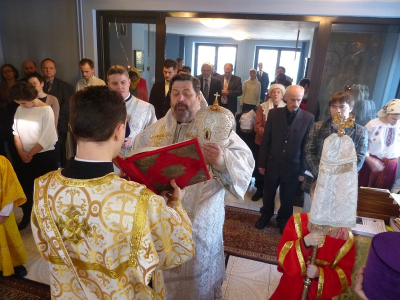 Lublin: jubileusz 10-lecia i święto ku czci św. Piotra (Mohyły)