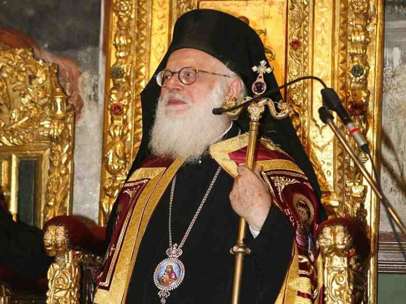 „Nie twórzmy nowych podziałów” – wywiad z abp. Tirany i całej Albanii Anastazym