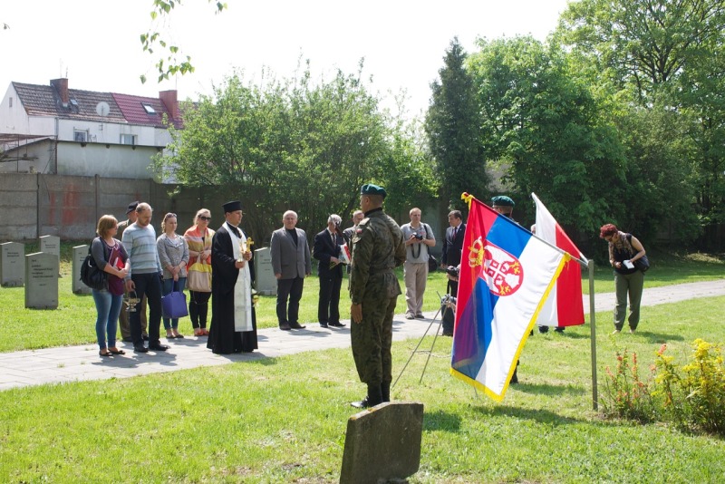 Wieniec dla żołnierzy serbskich na Cmentarzu Wojennym