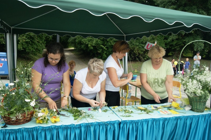 Piknik Eleosu "Sieciaki na wakacjach"
