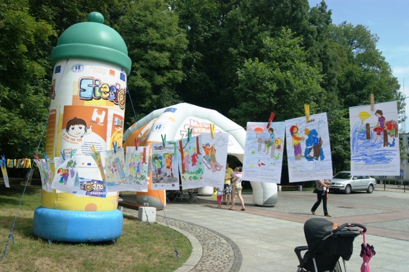 Piknik Eleosu "Sieciaki na wakacjach"