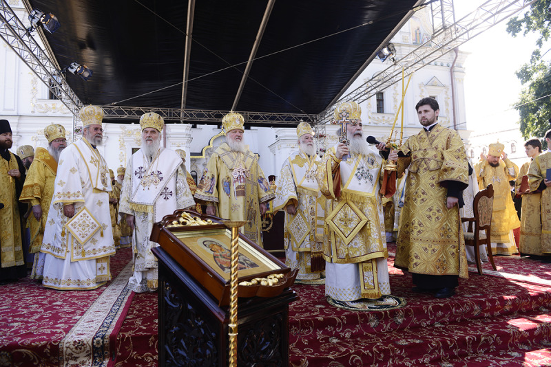 Panprawosławna Boska Liturgia w Kijowie z okazji 1025-lecia chrztu Rusi