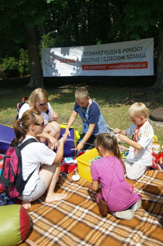 Piknik Eleosu "Sieciaki na wakacjach"