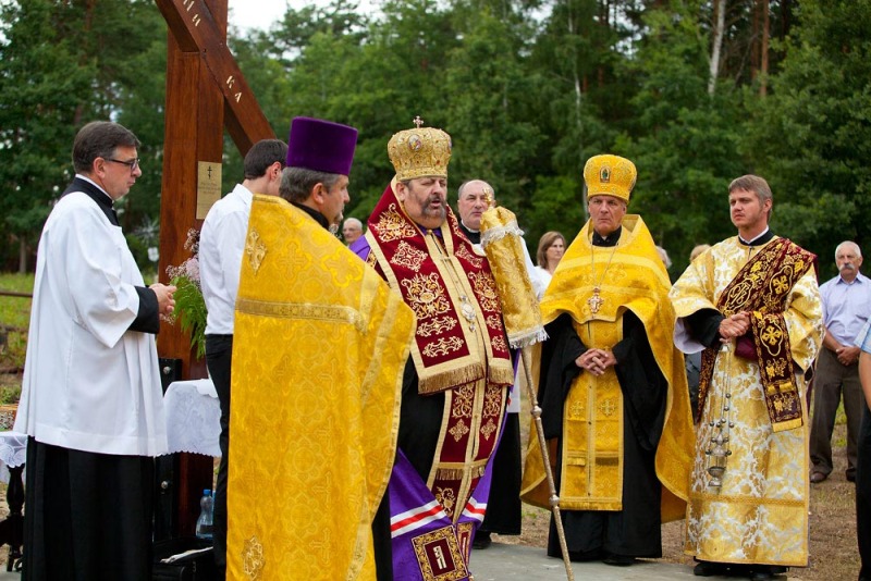 Uroczyste nabożeństwa na chełmskich cmentarzach
