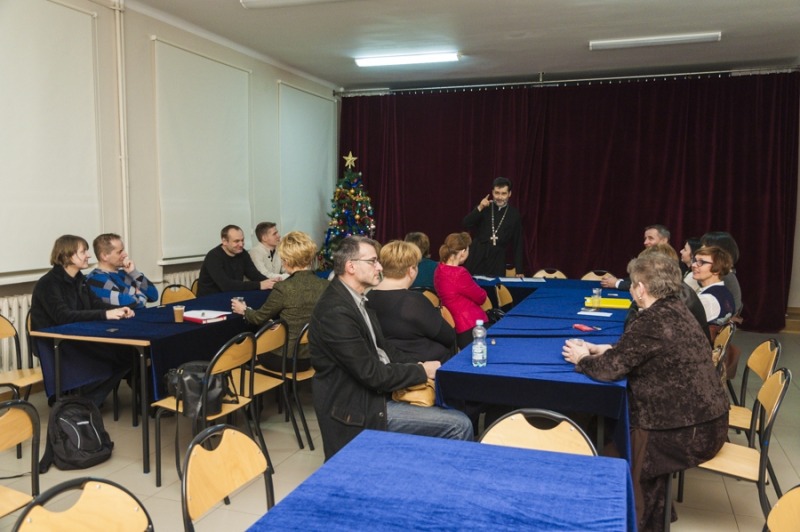 O małżeństwie i Boskiej Liturgii podczas świętych wieczorów