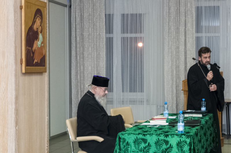 Pismo Święte jak deszcz – o wykładzie Abpa Jeremiasza