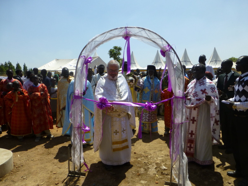 Uganda: prawosławna parafia z USA pomogła w budowie kliniki