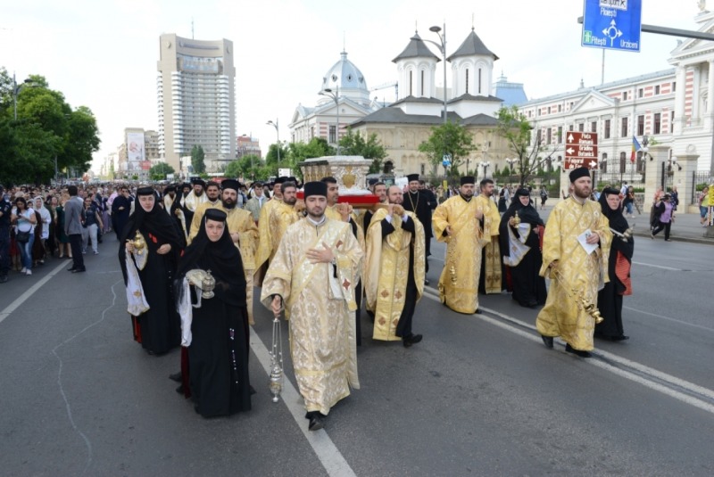 Bukareszt: uroczyste obchody święta patriarszej katedry