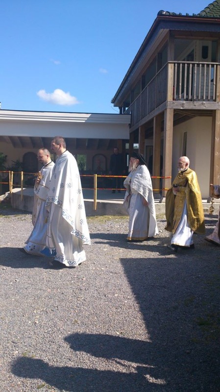 Uroczystości w serbskim monasterze Örkelljunga (Szwecja)