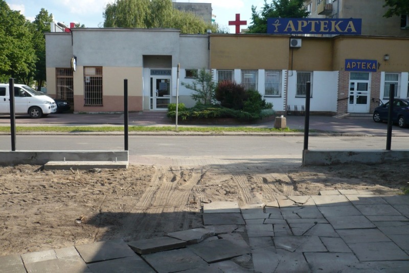 Remont ogrodzenia parafii w Wołominie