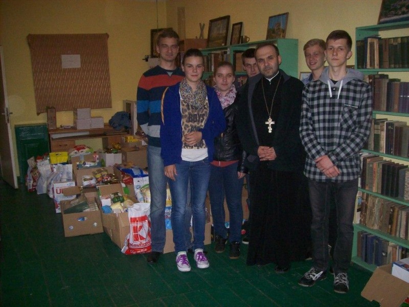 Zbiórka darów dla powodzian w Serbii