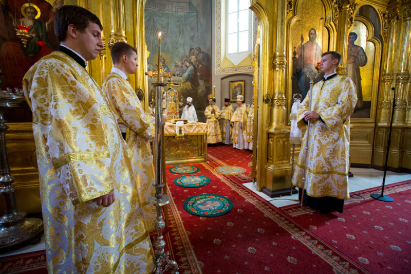 Liturgia w Warszawie i pożegnanie relikwii (film)