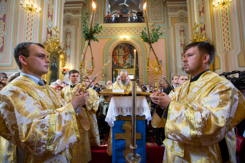 Liturgia w Warszawie i pożegnanie relikwii (film)