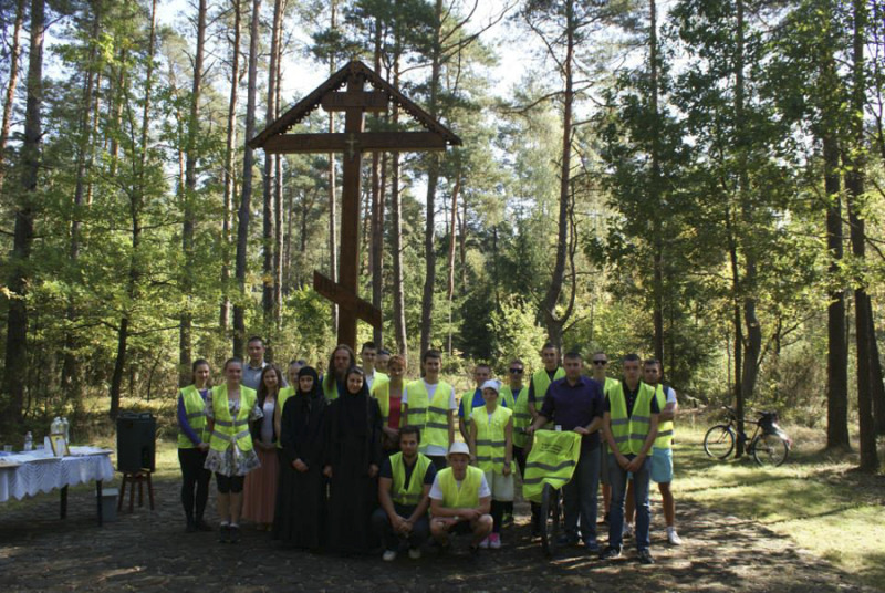 Pielgrzymka rowerowa do skitu w Odrynkach