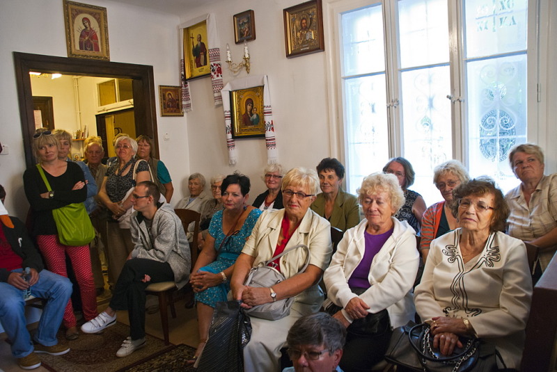Sandomierska Akademia Seniorów z wizytą w prawosławnej parafii