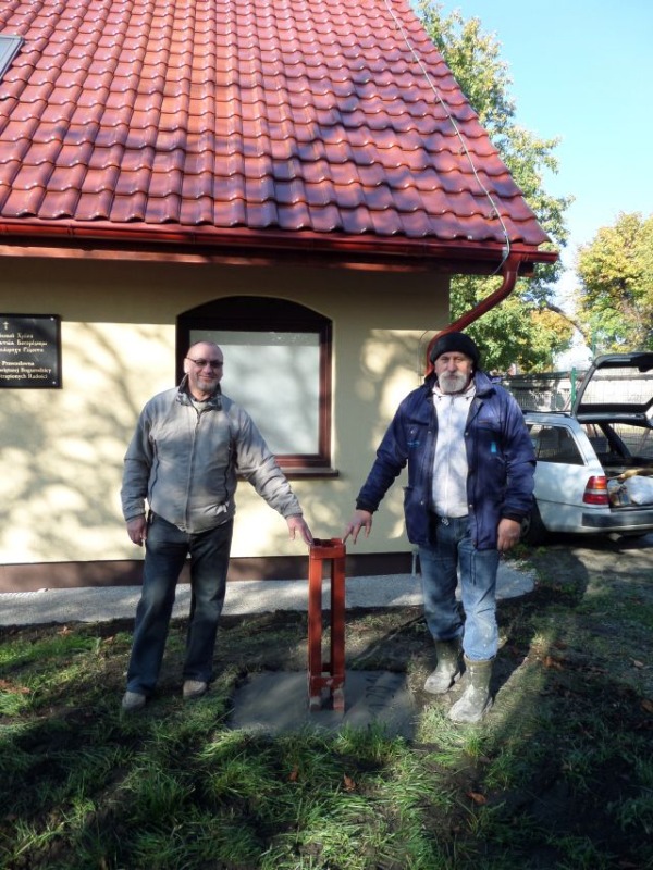 Przy kędzierzyńskiej cerkwi stanął krzyż