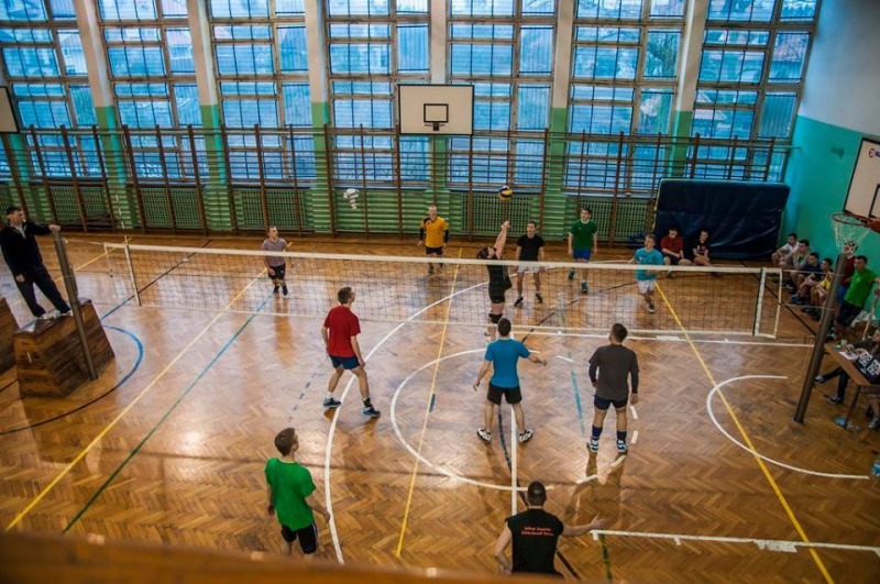 Turniej siatkówki bractw parafialnych