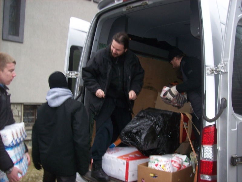 Przekazanie pomocy humanitarnej na Ukrainę