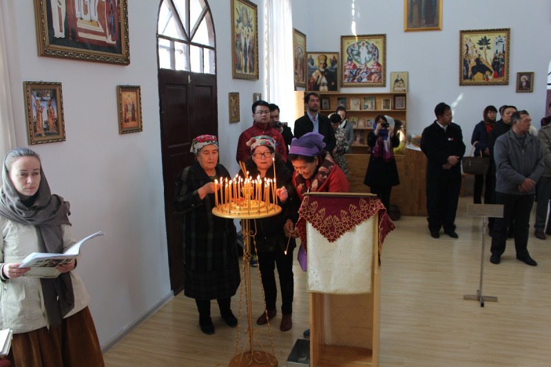 Chiny: pozwolenie na pierwsze od 50-ciu lat święcenia kapłańskie i biskupia Liturgia w Labdarin