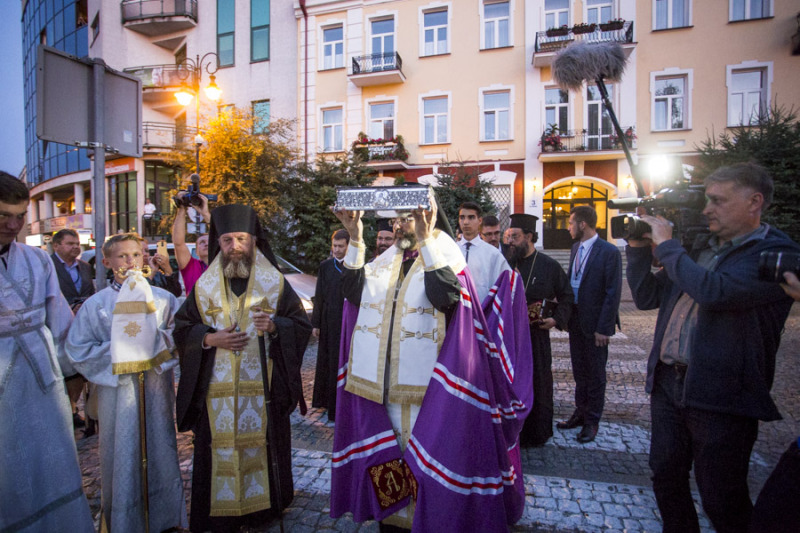 Białystok: powitanie relikwii św. Spirydona (+video)