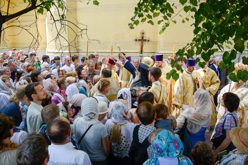 Pielgrzymka relikwii św. Spirydona: Liturgia w Warszawie