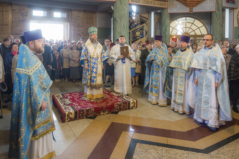Obchody święta ikony Matki Bożej "Wsiecarycy" w parafii Zmartwychwstania Pańskiego w Białymstoku