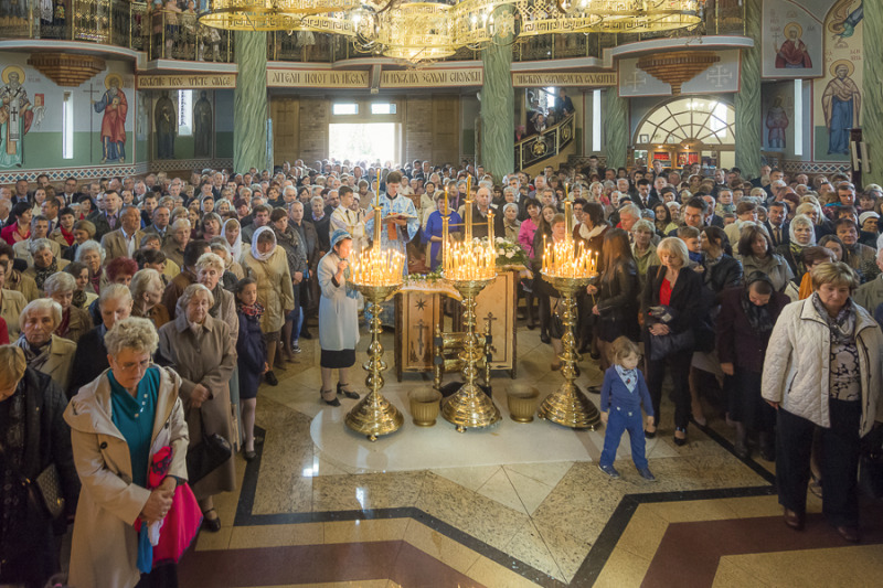Obchody święta ikony Matki Bożej "Wsiecarycy" w parafii Zmartwychwstania Pańskiego w Białymstoku