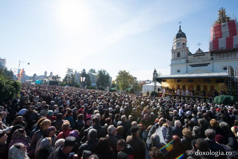 Wielkie uroczystości ku czci św. Paraskiewy w Jassach (Rumunia)