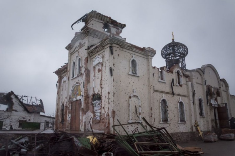 Donieck: pierwsza po 2 latach Liturgia w zniszczonym monasterze