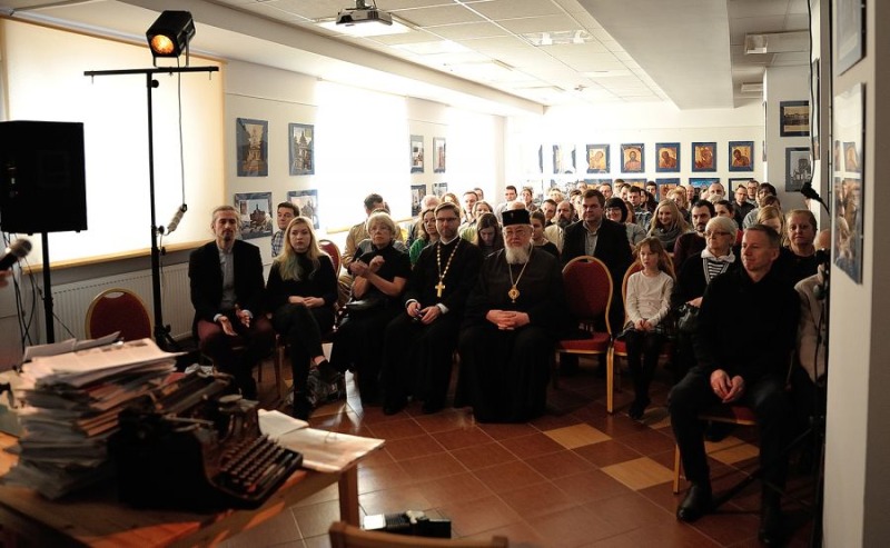 W Warszawie zaprezentowano "Popiół i pamięć"