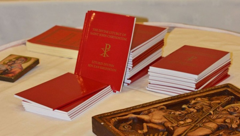 Liturgia św. Jana Chryzostoma przetłumaczona na język seszelski